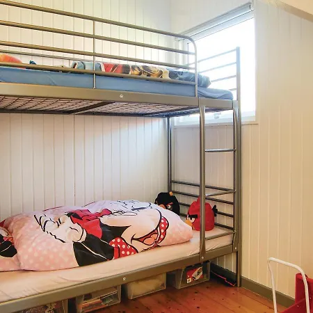 Vakantiehuis Two-bedroom Holiday In